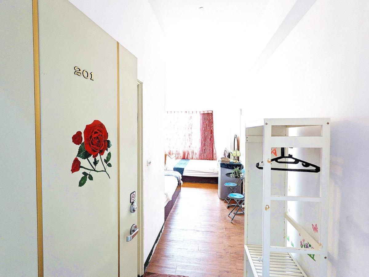 Yeshome 亞馨&奇雅居聯合民宿 Цзянь Екстер'єр фото